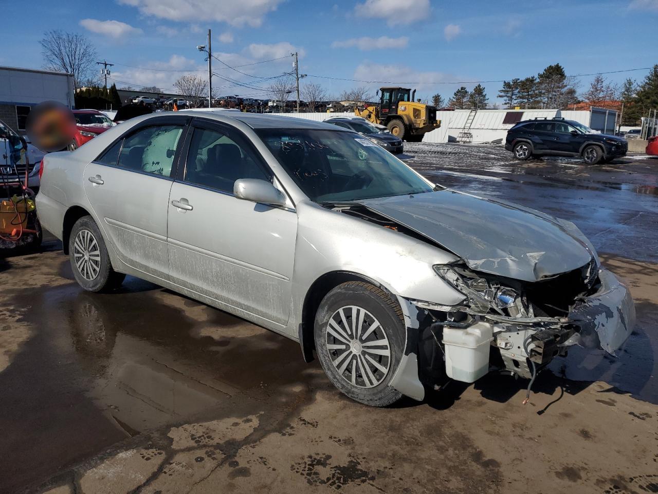 2003 Toyota Camry - Image 4
