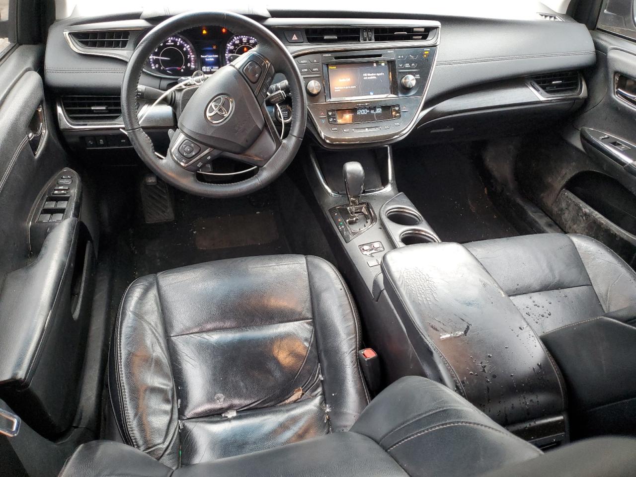 2018 Toyota Avalon - Image 8