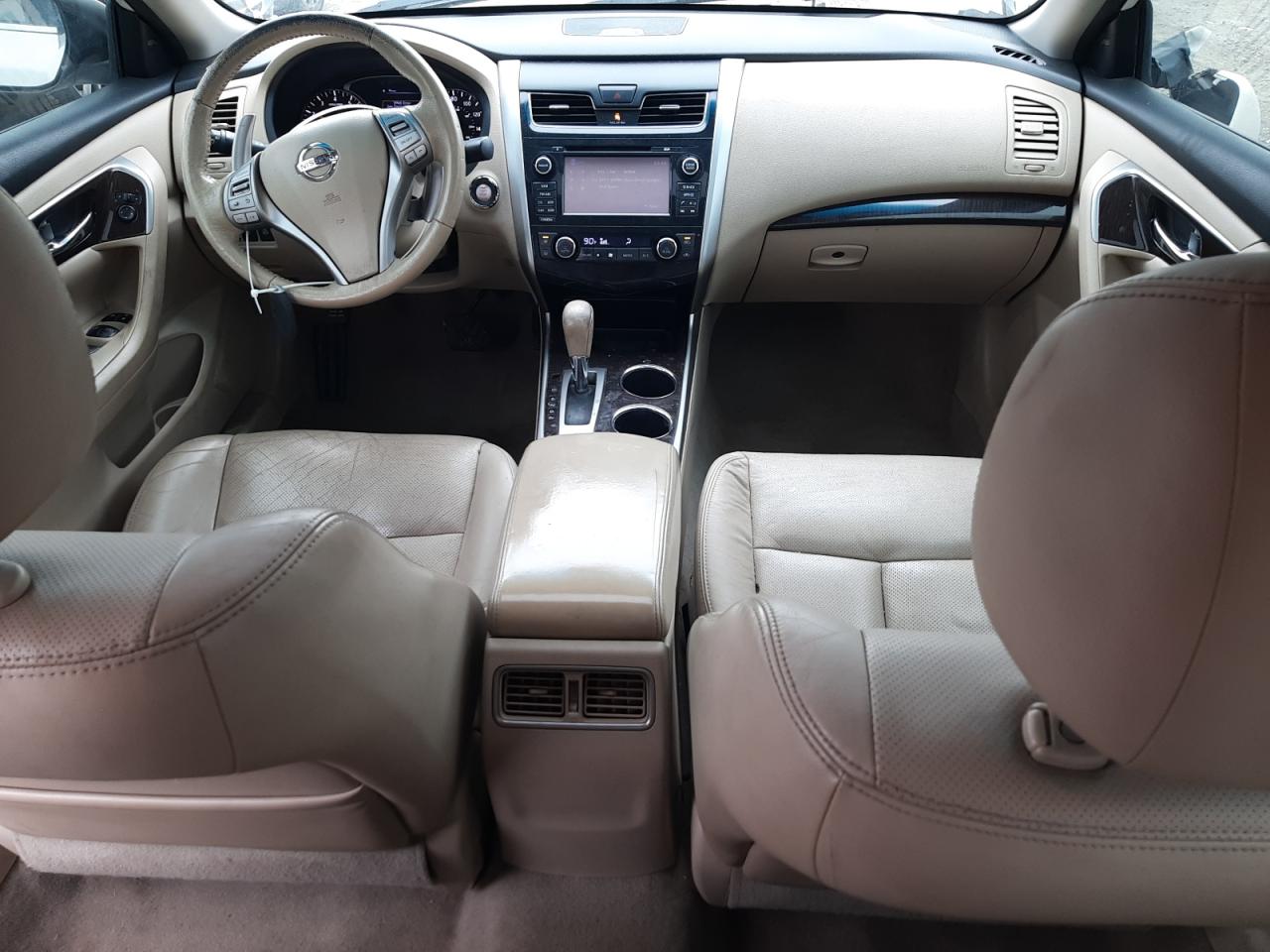 2014 Nissan Altima - Image 8