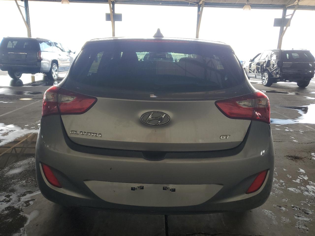 2013 Hyundai Elantra - Image 6