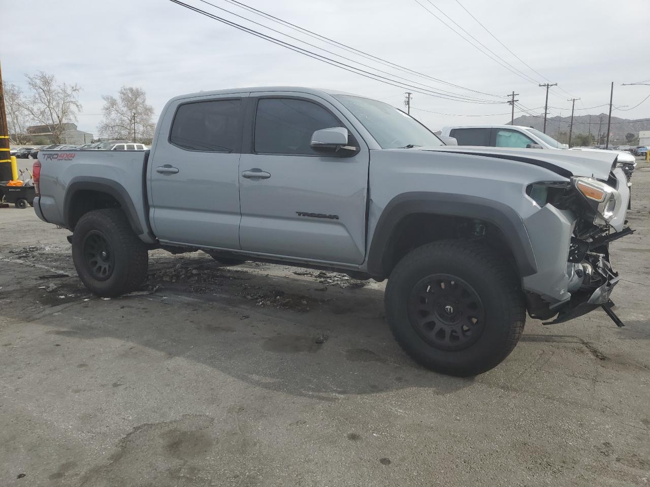 2019 Toyota Tacoma - Image 4