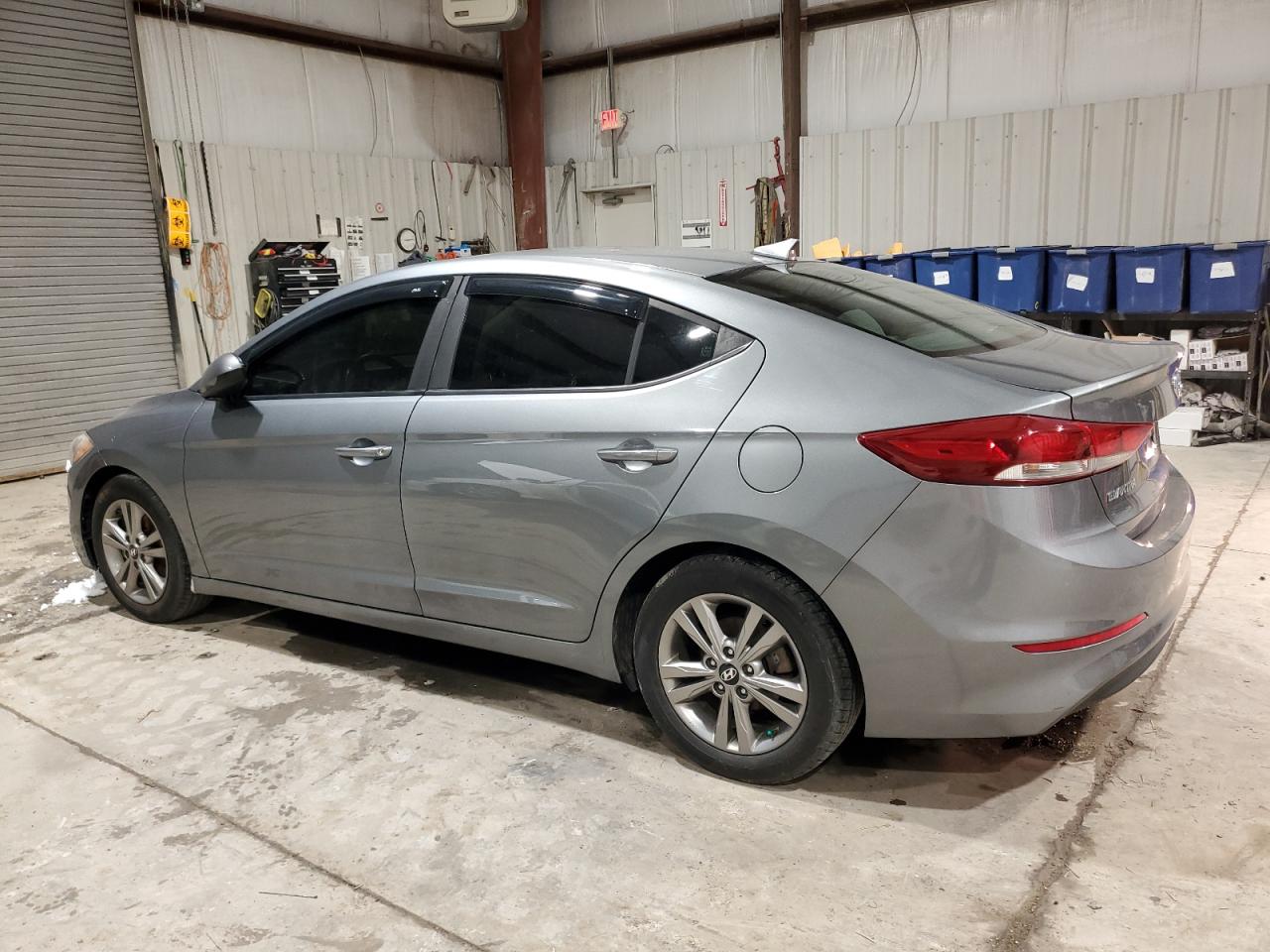 2018 Hyundai Elantra - Image 2