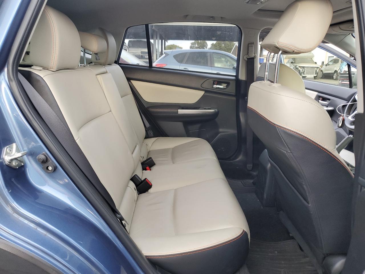 2017 Subaru XV - Image 10