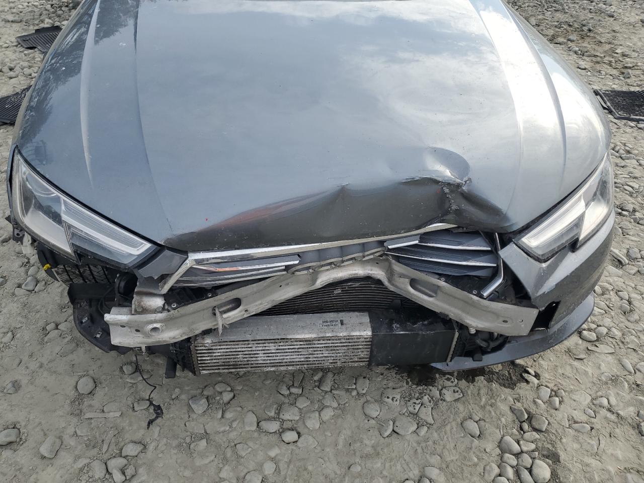 2017 Audi A4 - Image 11