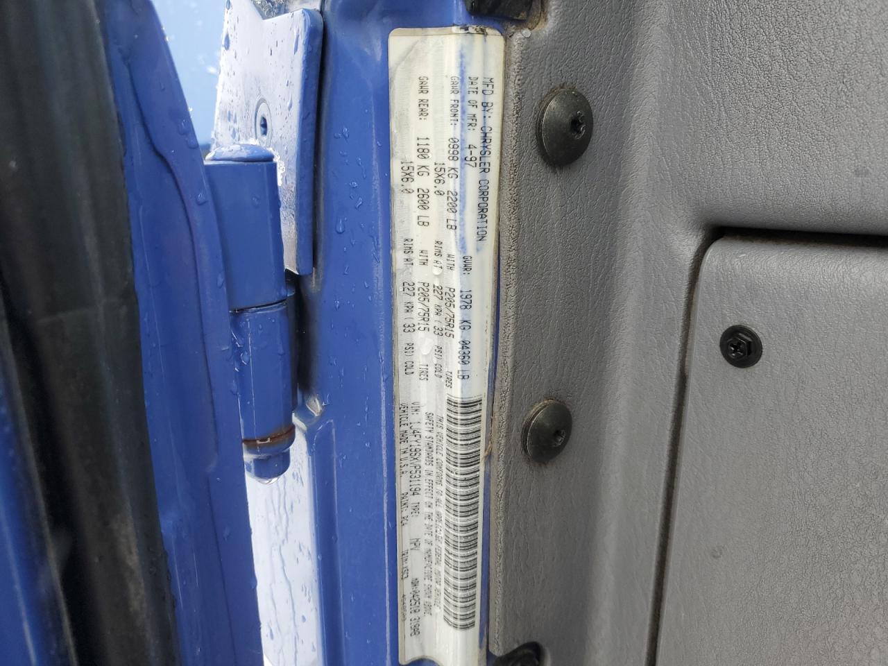 1997 Jeep Wrangler - Image 12