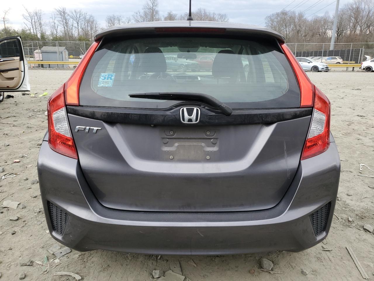 2015 Honda Fit - Image 6