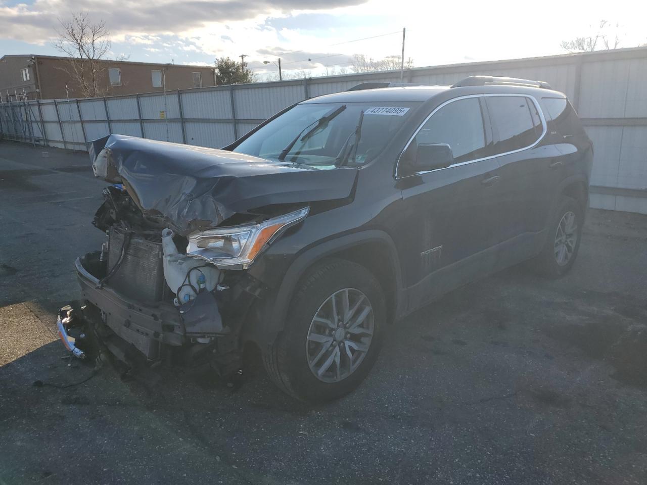 2018 GMC Acadia - Image 1