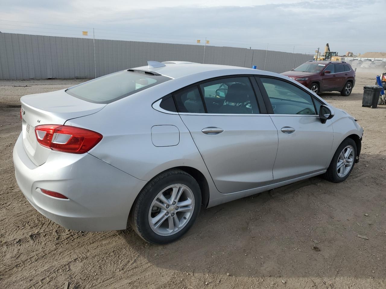 2017 Chevrolet Cruze - Image 3