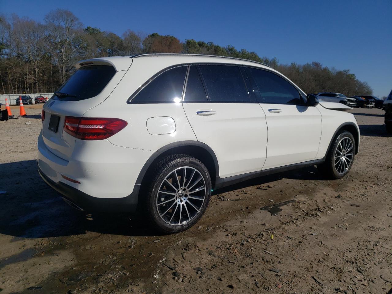 2019 Mercedes-Benz GLC - Image 3