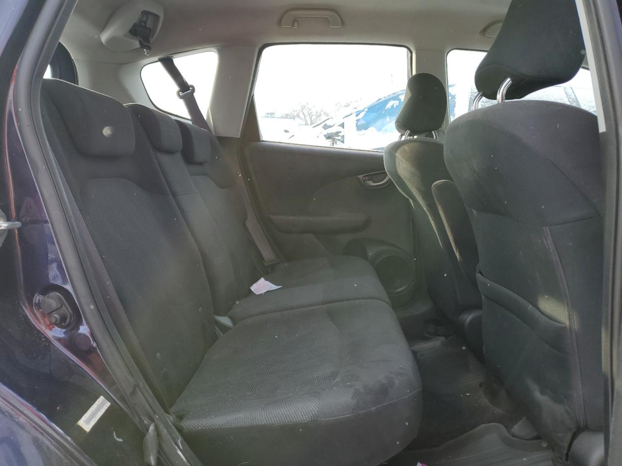 2010 Honda Fit - Image 10