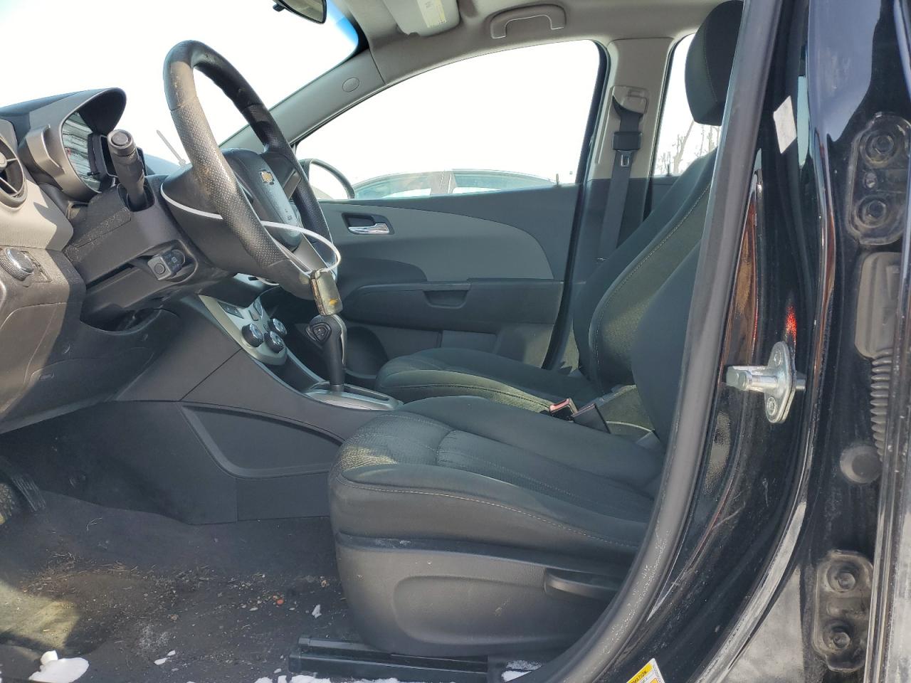 2012 Chevrolet Sonic - Image 7