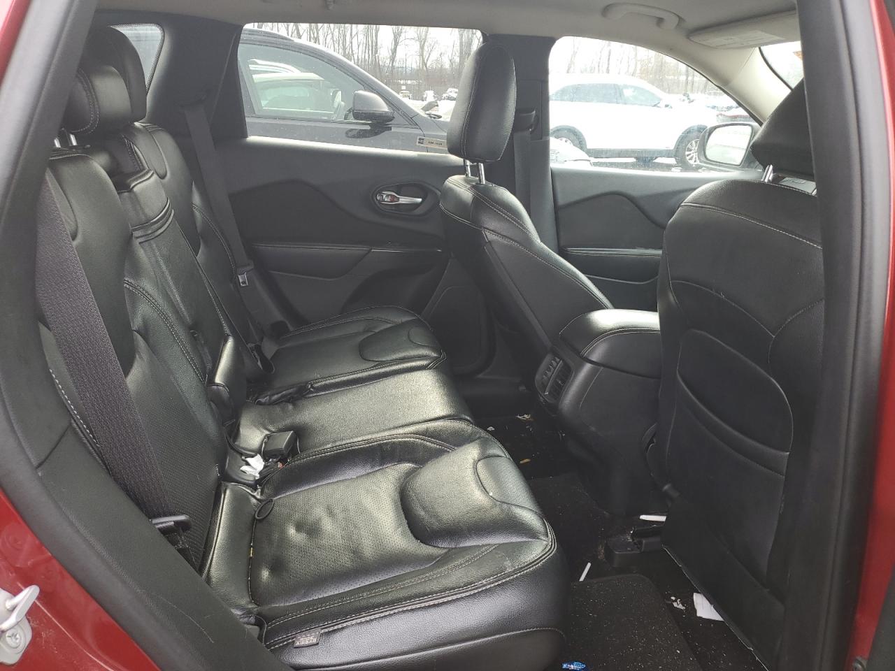 2014 Jeep Grand Cherokee - Image 11