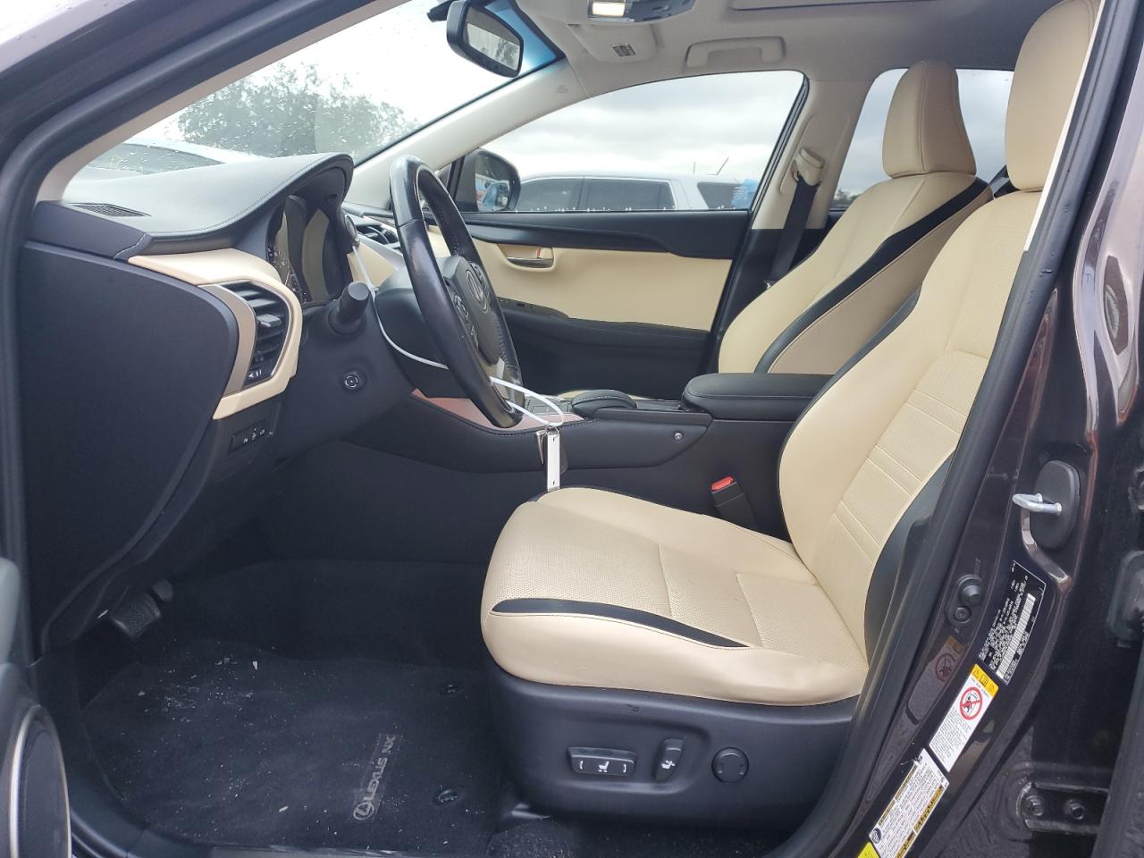 2015 Lexus NX - Image 7