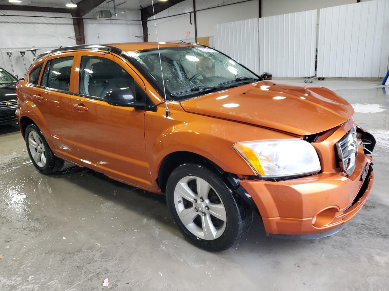 2011 Dodge Caliber - Image 4