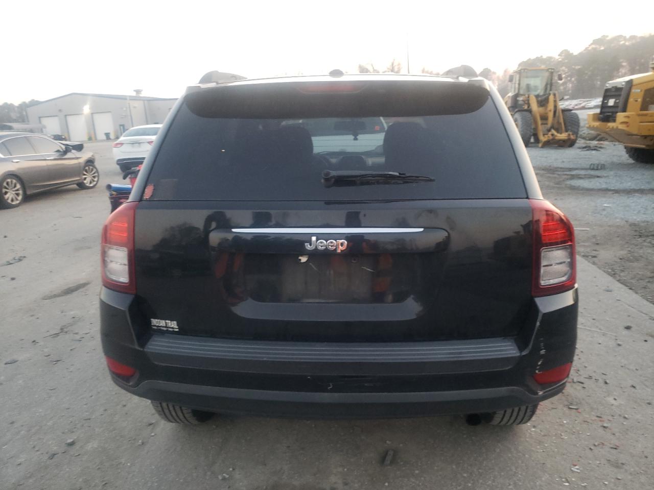 2014 Jeep Compass - Image 6