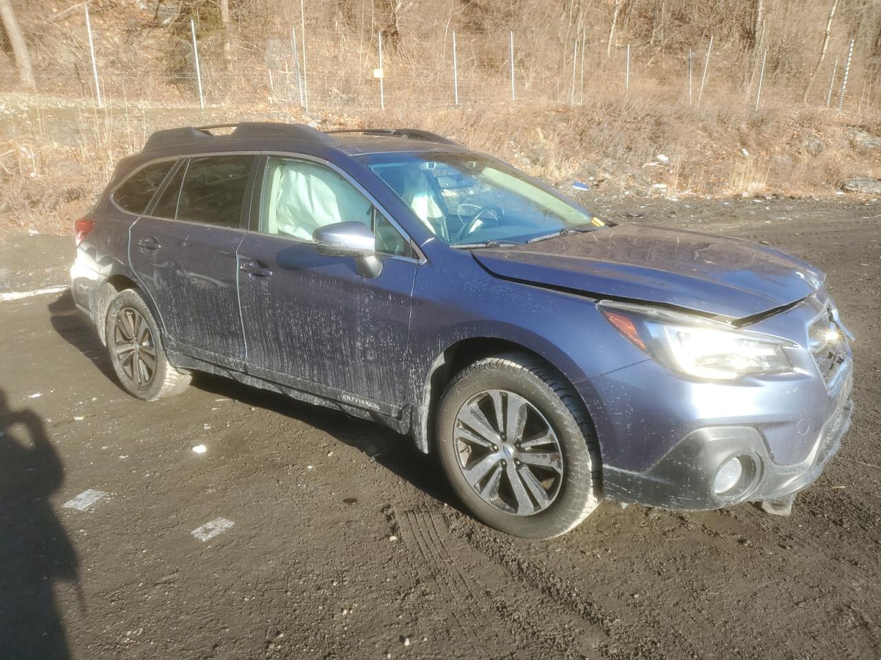 2018 Subaru Outback - Image 4