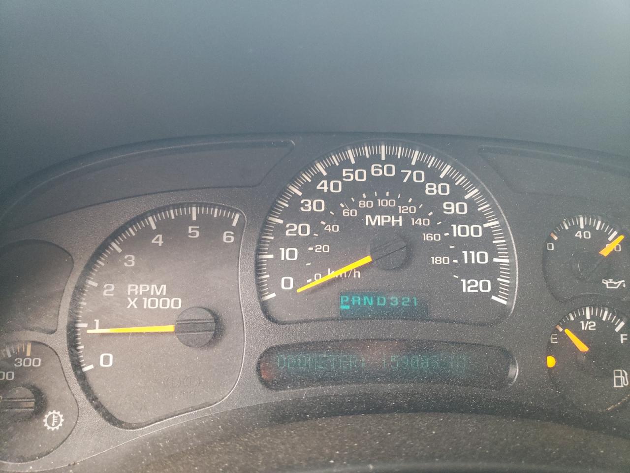 2005 Chevrolet Silverado - Image 9