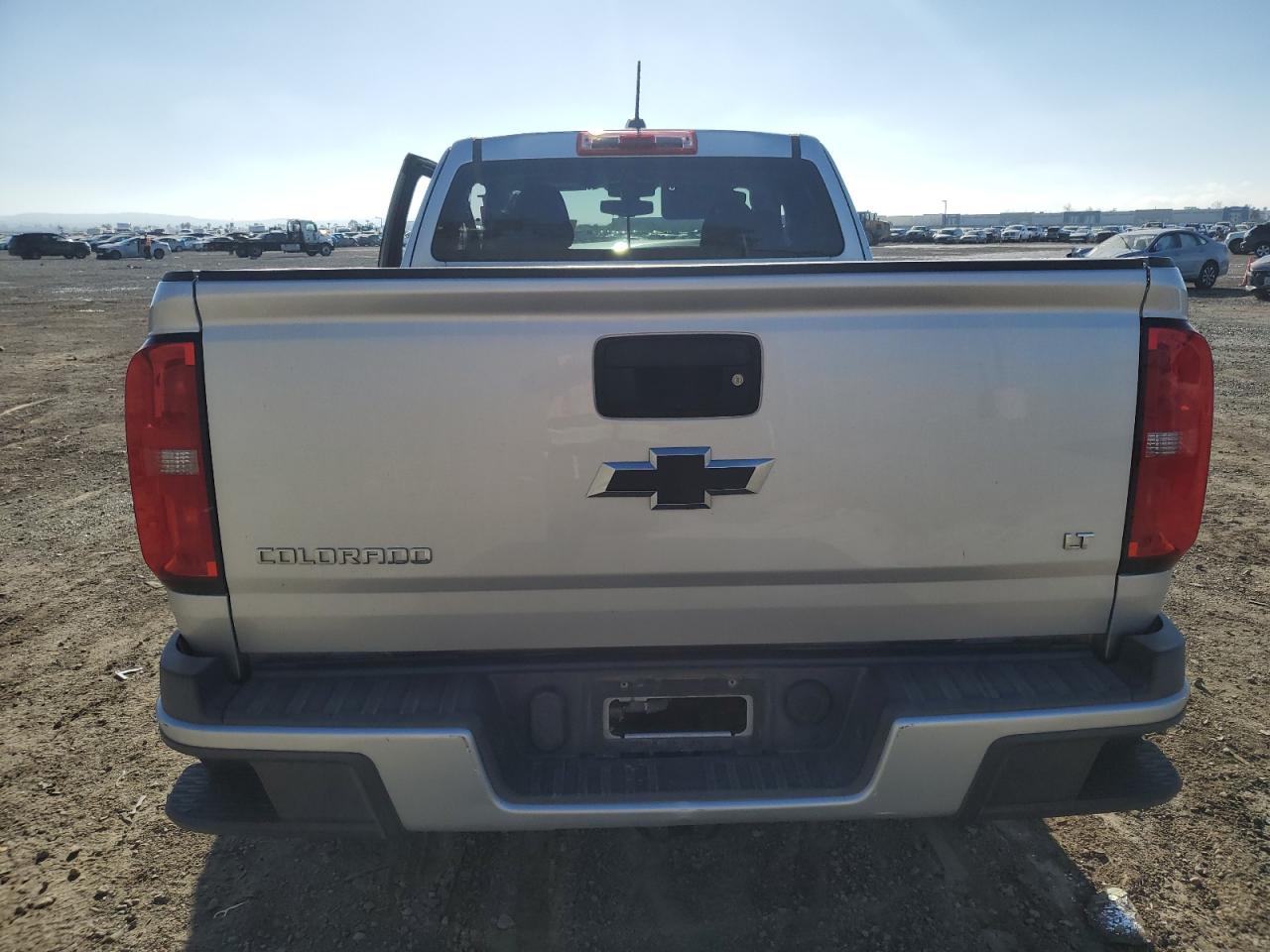 2017 Chevrolet Colorado - Image 6