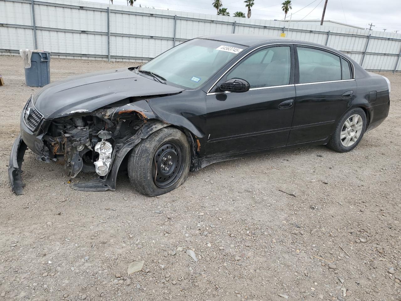 2005 Nissan Altima - Image 1