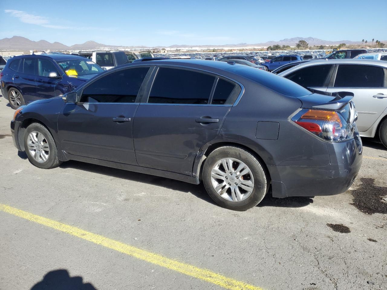 2012 Nissan Altima - Image 2