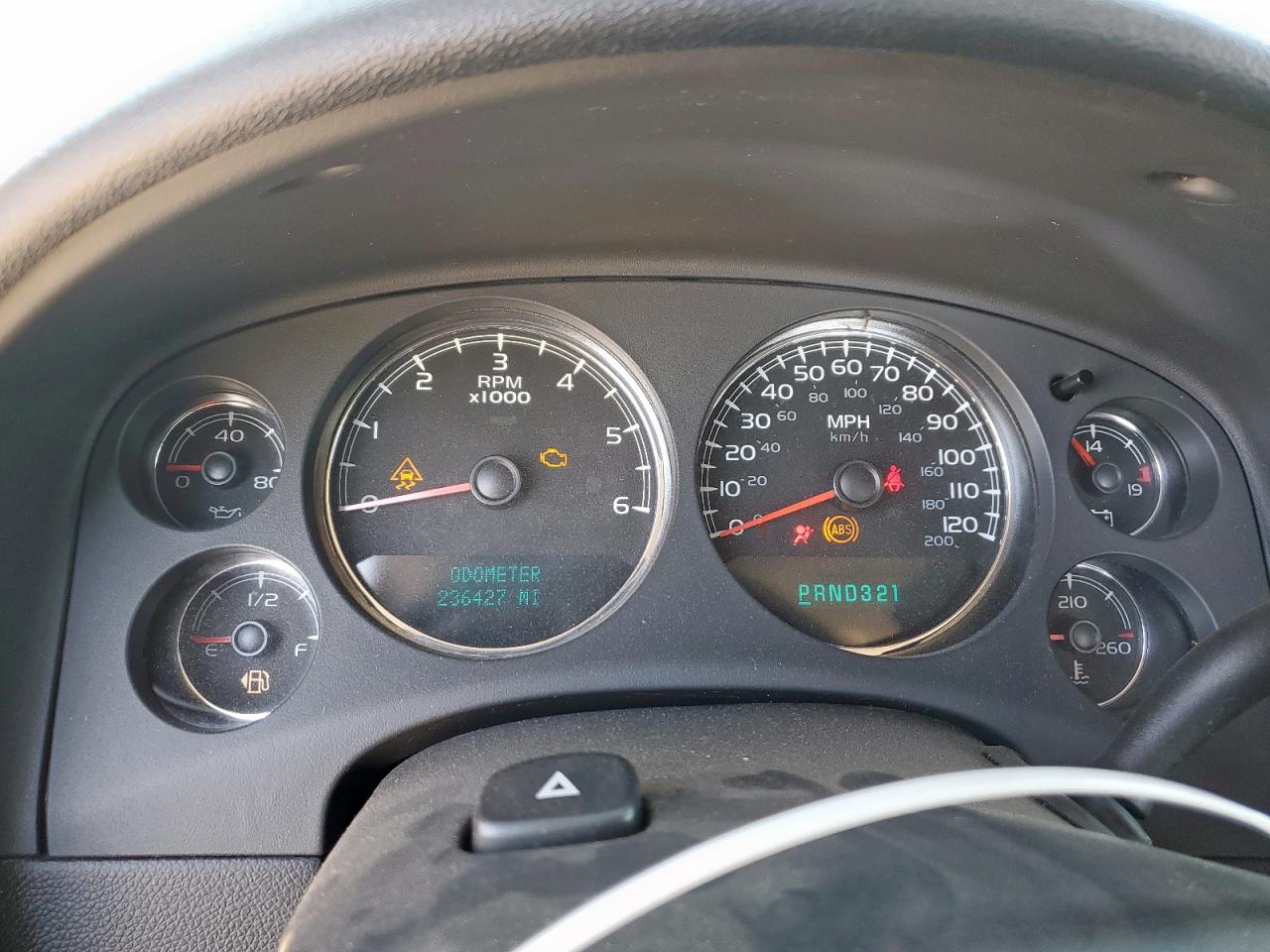 2007 GMC Sierra - Image 9