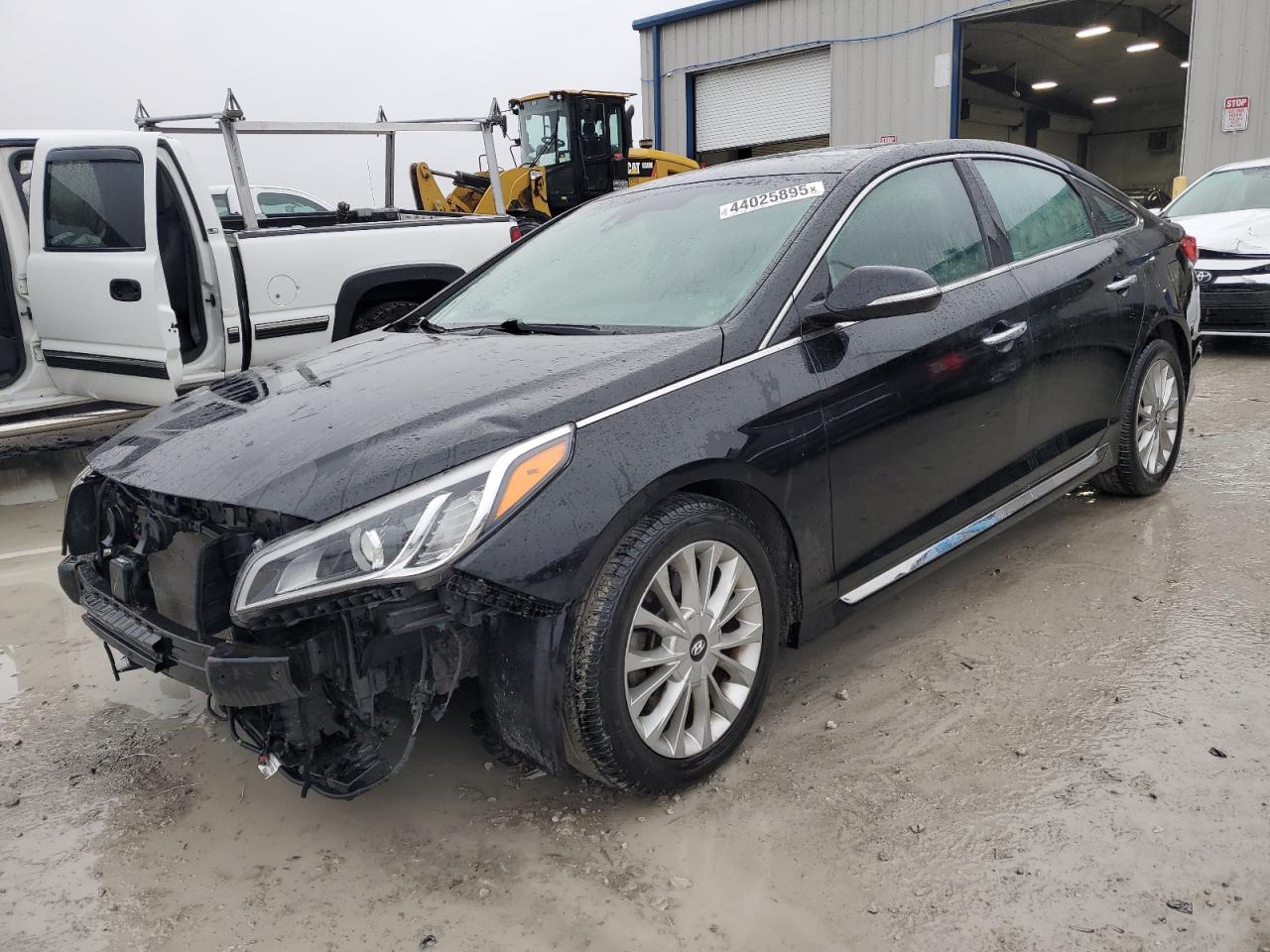 2015 Hyundai Sonata - Image 1