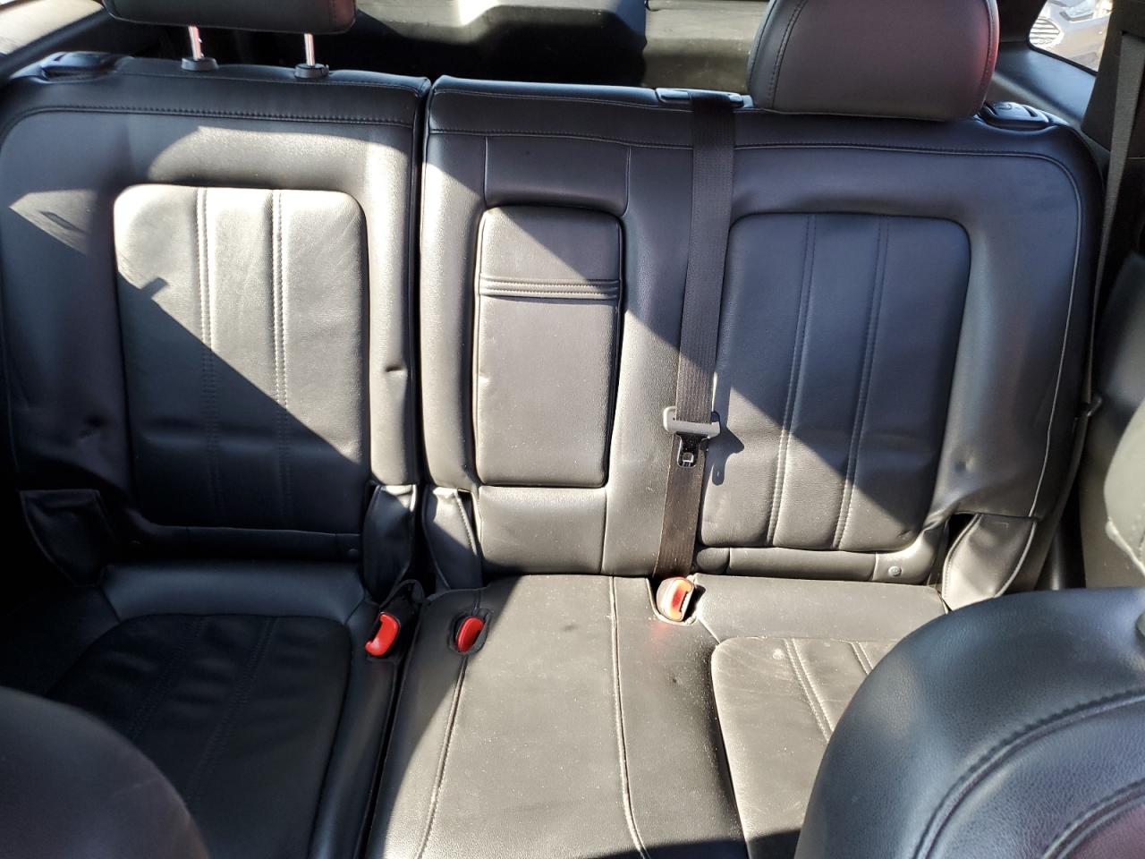 2015 Chevrolet Captiva - Image 10