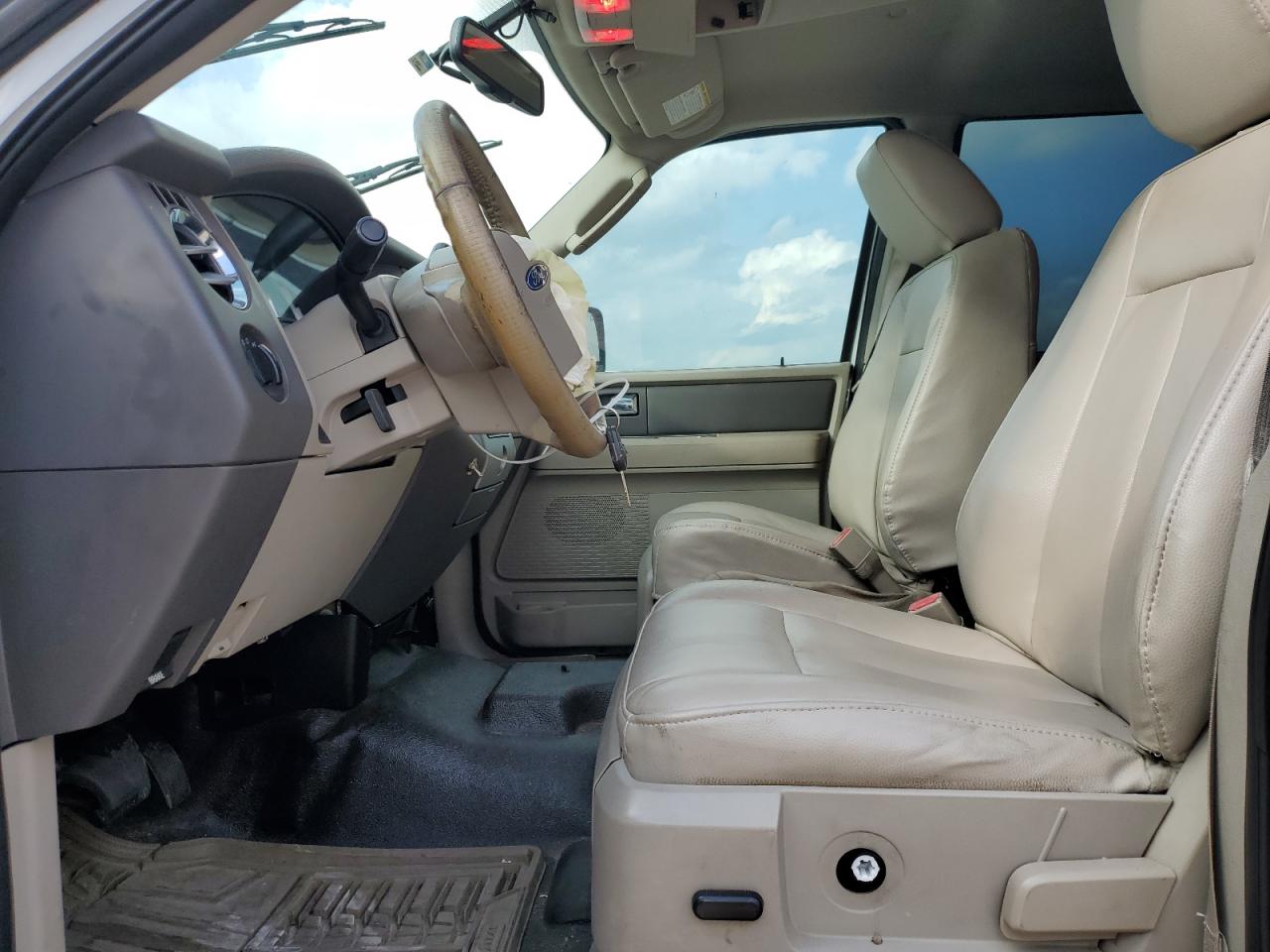 2009 Ford Expedition - Image 7