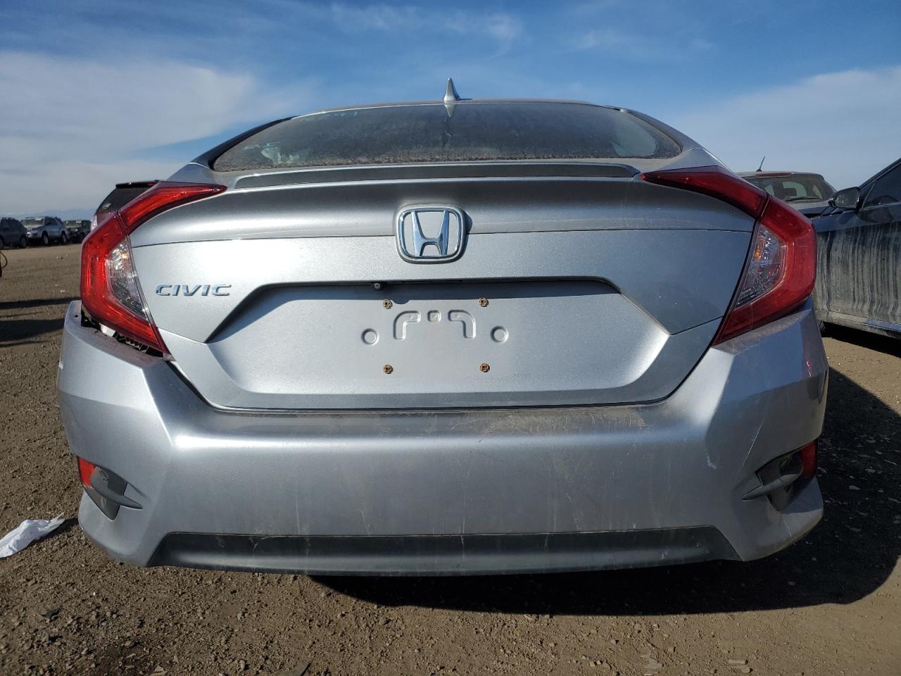 2017 Honda Civic - Image 6