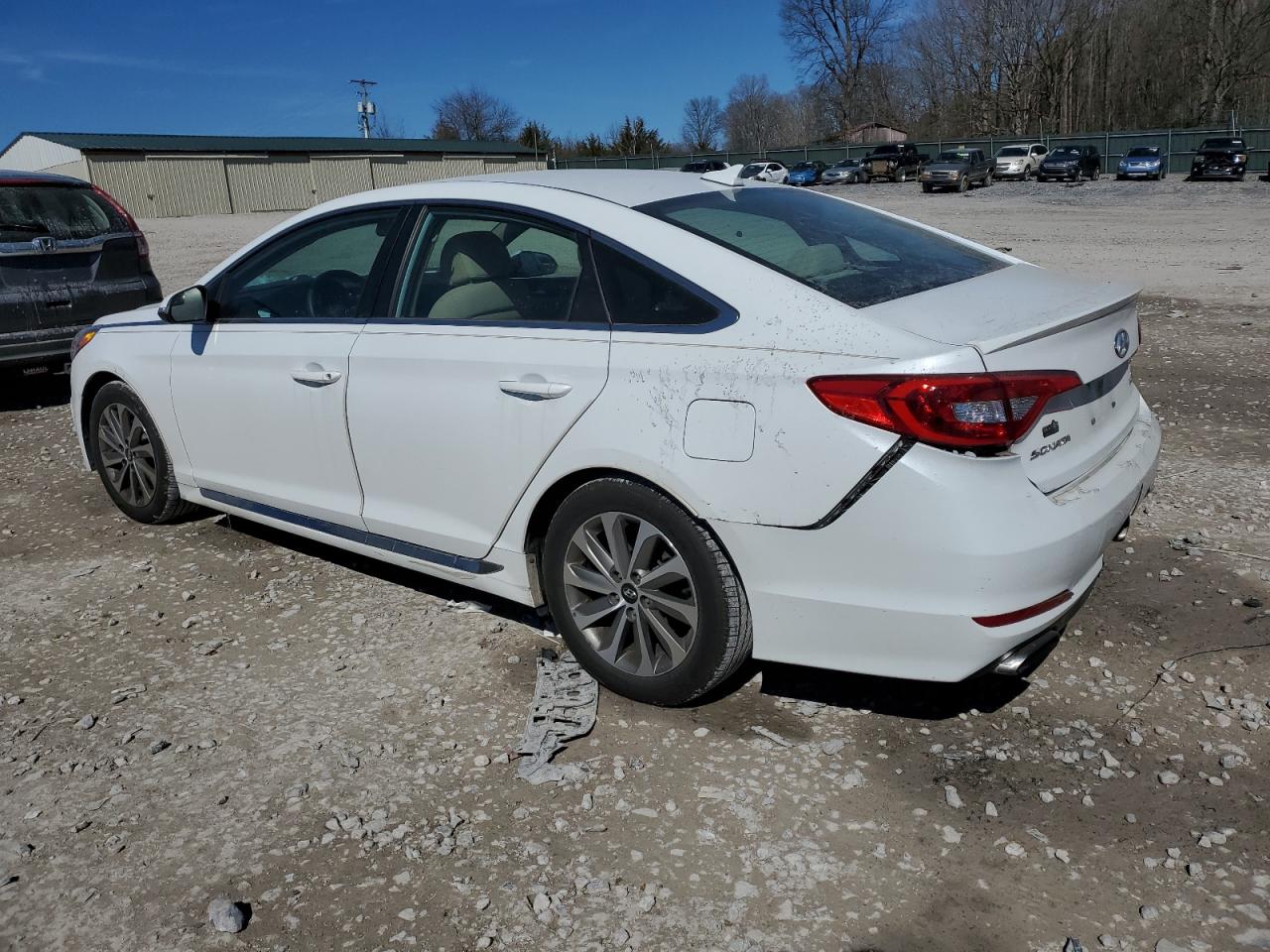 2015 Hyundai Sonata - Image 2