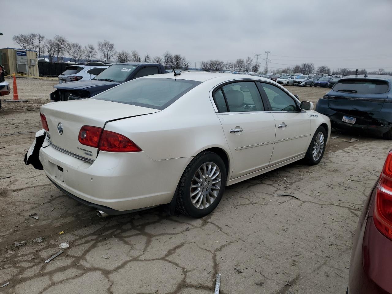 2008 Buick Lucerne - Image 3