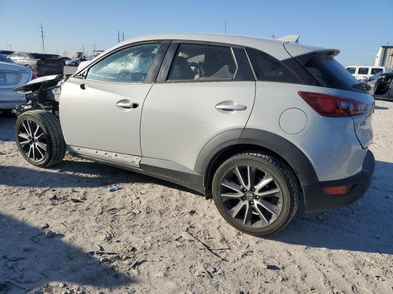 2018 Mazda CX-3 - Image 2