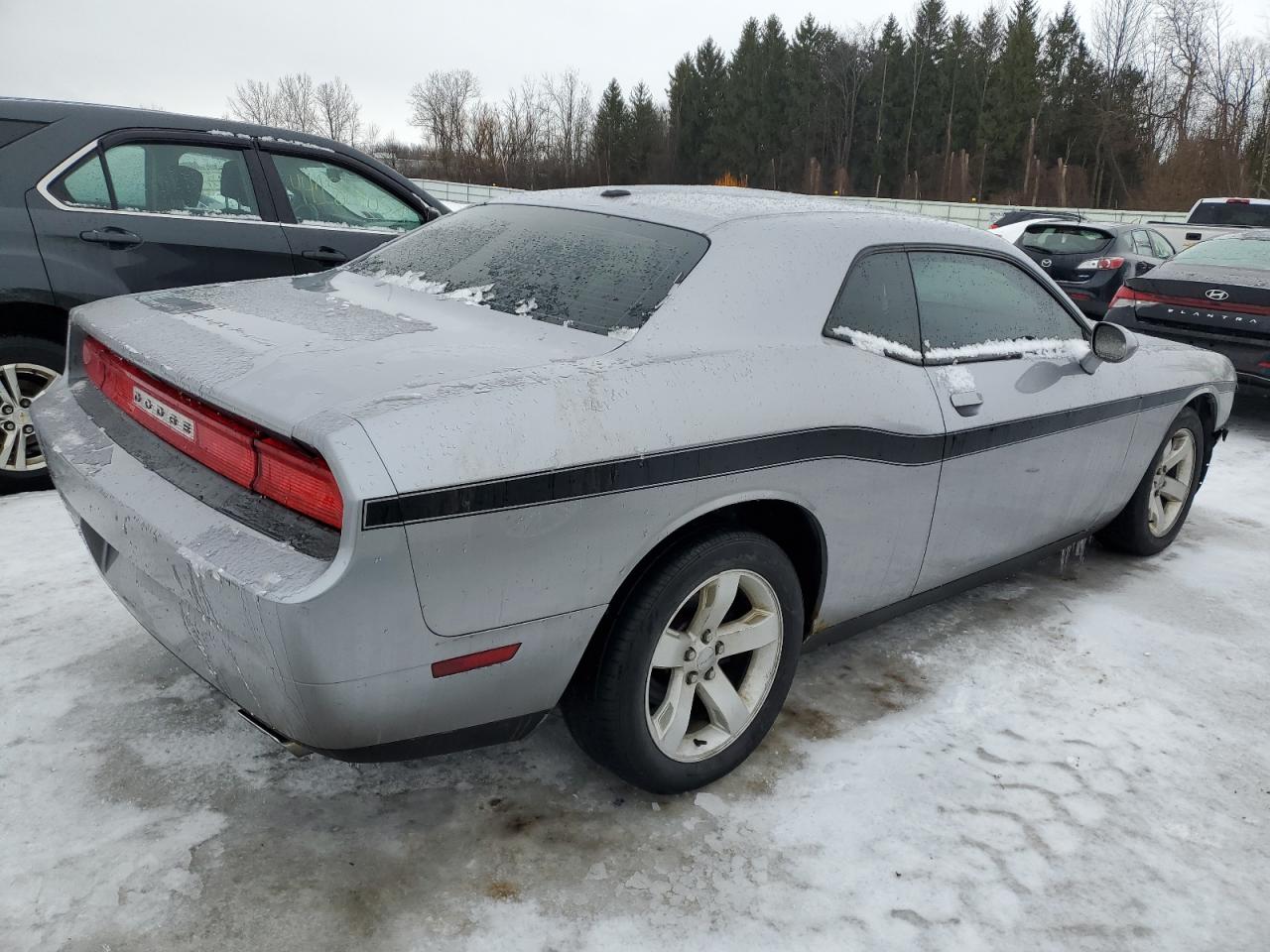 2014 Dodge Challenger - Image 3
