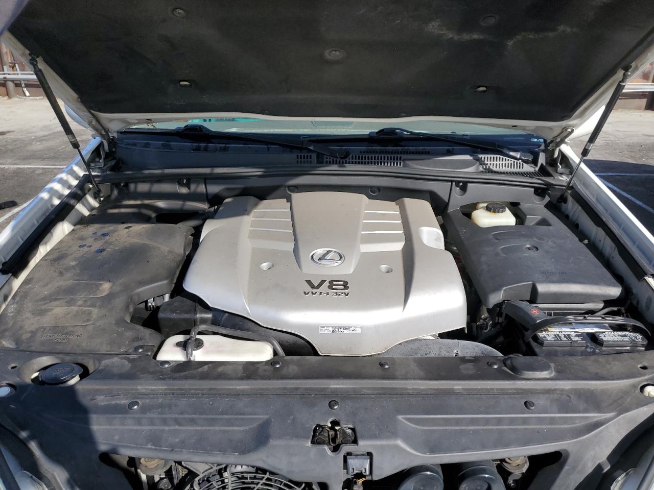 2005 Lexus GX - Image 12