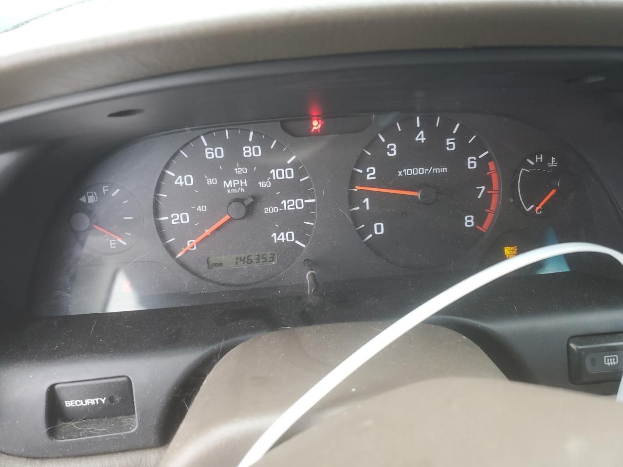 2001 Nissan Altima - Image 9