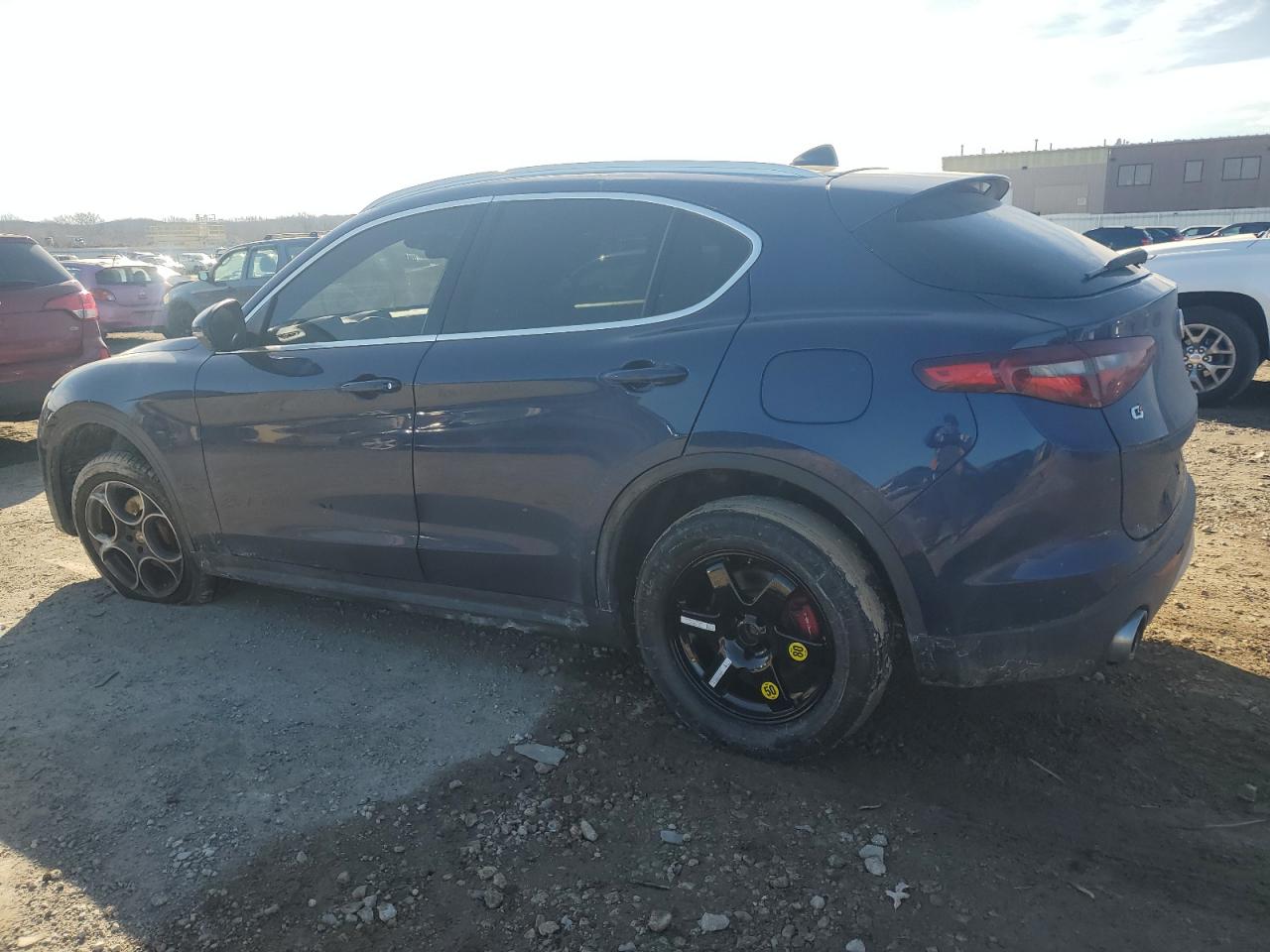 2018 Alfa Romeo Stelvio - Image 2