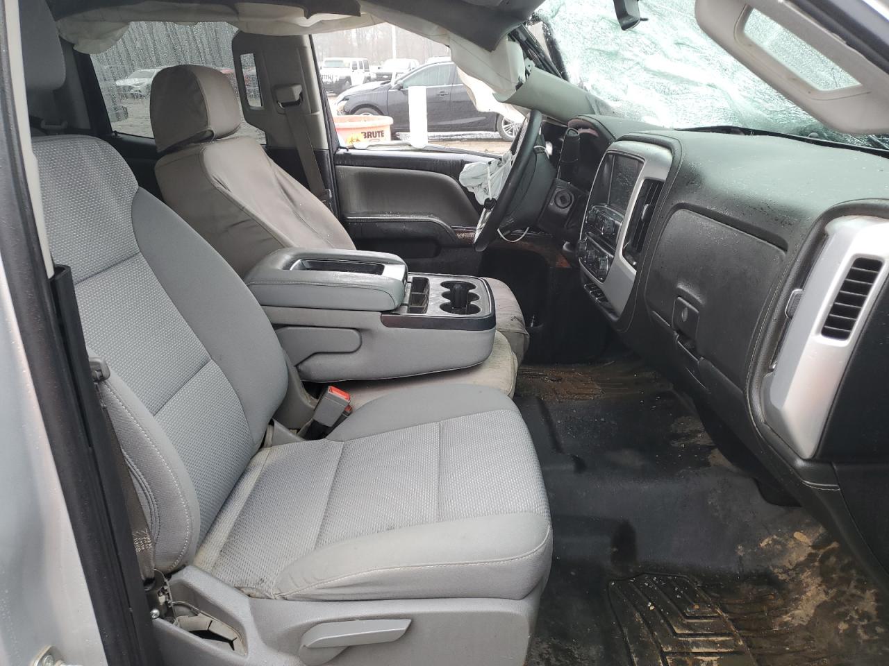 2016 GMC Sierra - Image 7