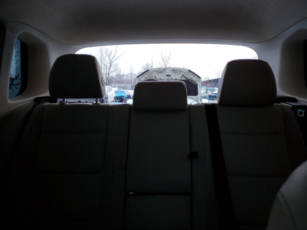 2016 Volkswagen Tiguan - Image 10