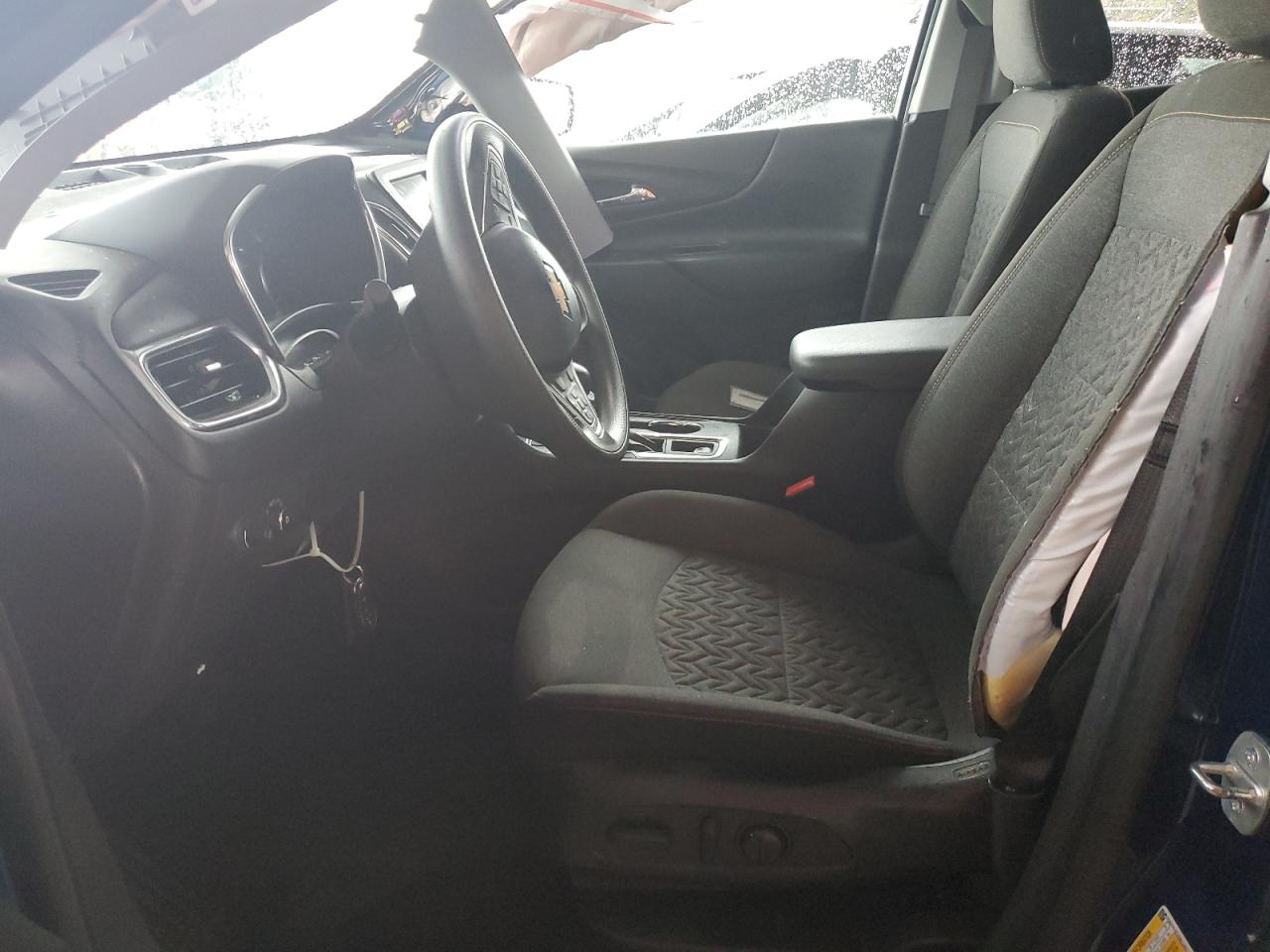 2022 Chevrolet Equinox - Image 7