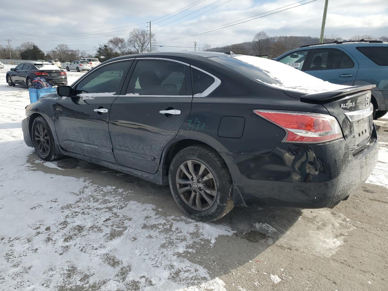 2015 Nissan Altima - Image 2