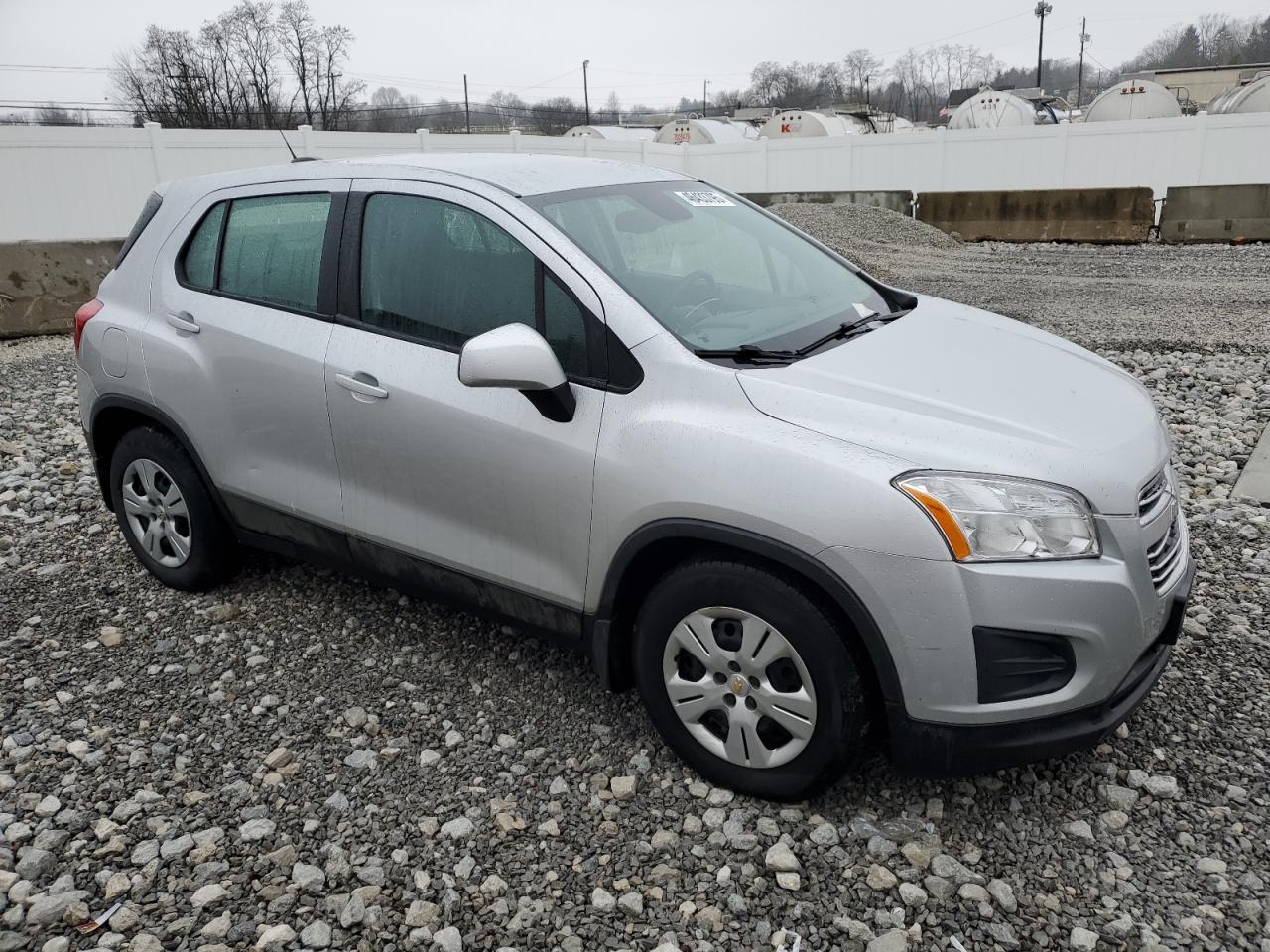 2016 Chevrolet Trax - Image 4