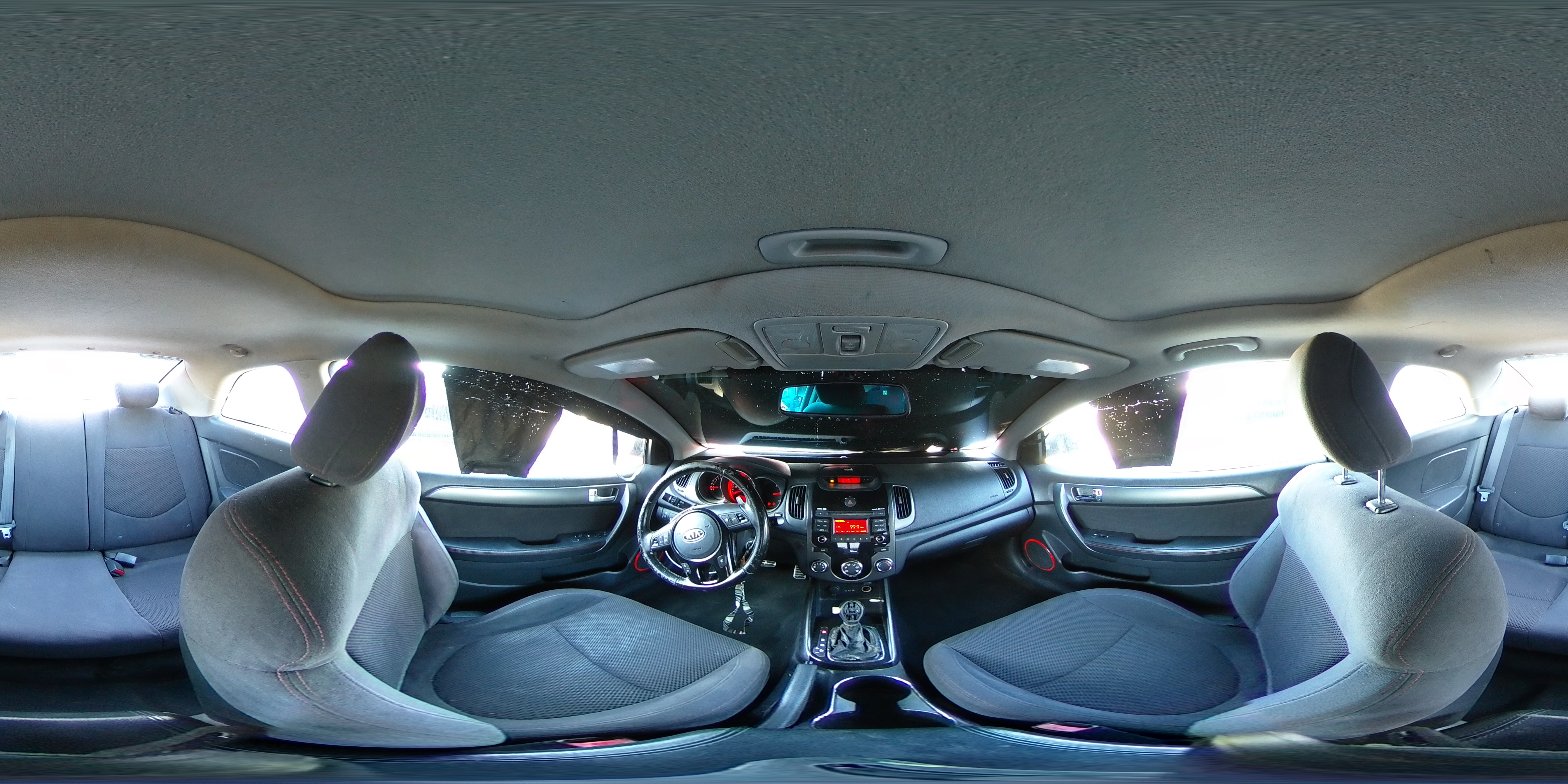 2013 Kia Forte - Image 14