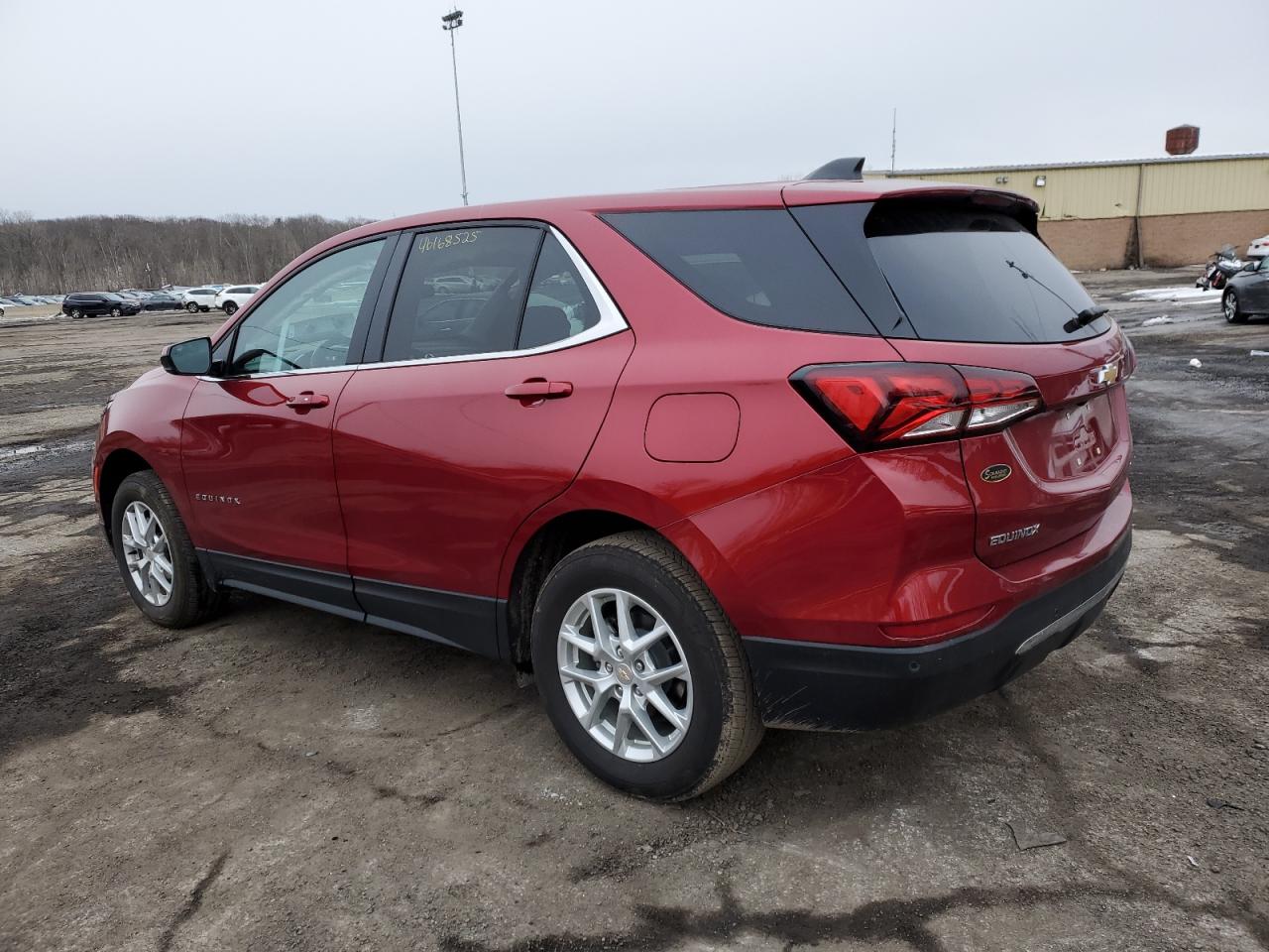 2023 Chevrolet Equinox - Image 2