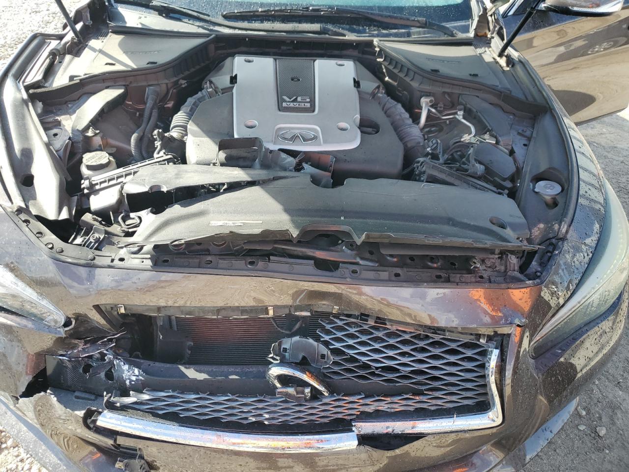 2014 Infiniti Q50 - Image 12