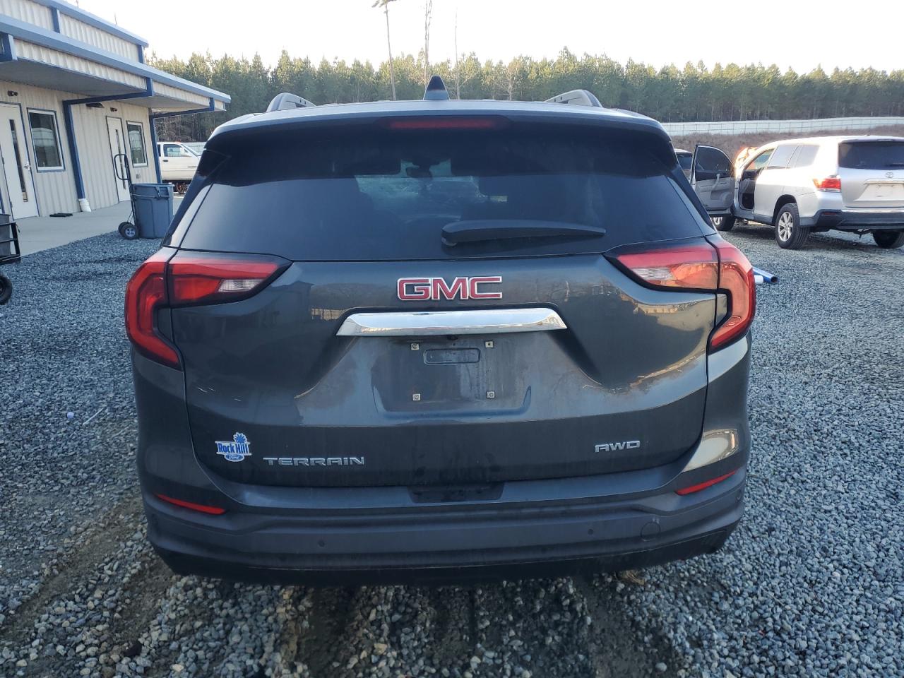 2018 GMC Terrain - Image 6
