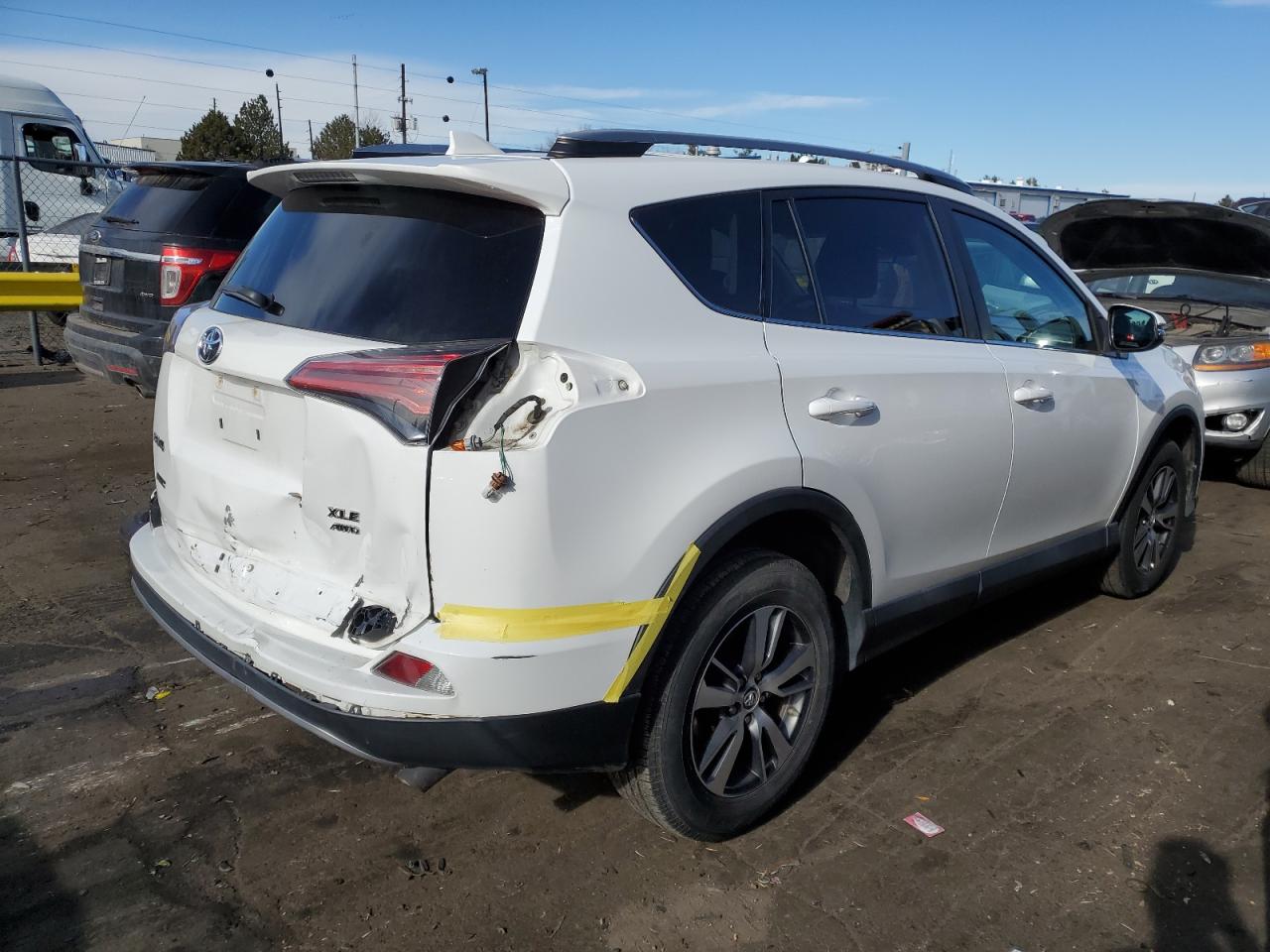 2018 Toyota RAV 4 - Image 3