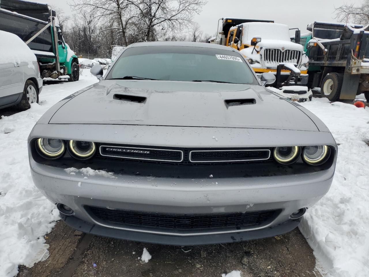 2017 Dodge Challenger - Image 5