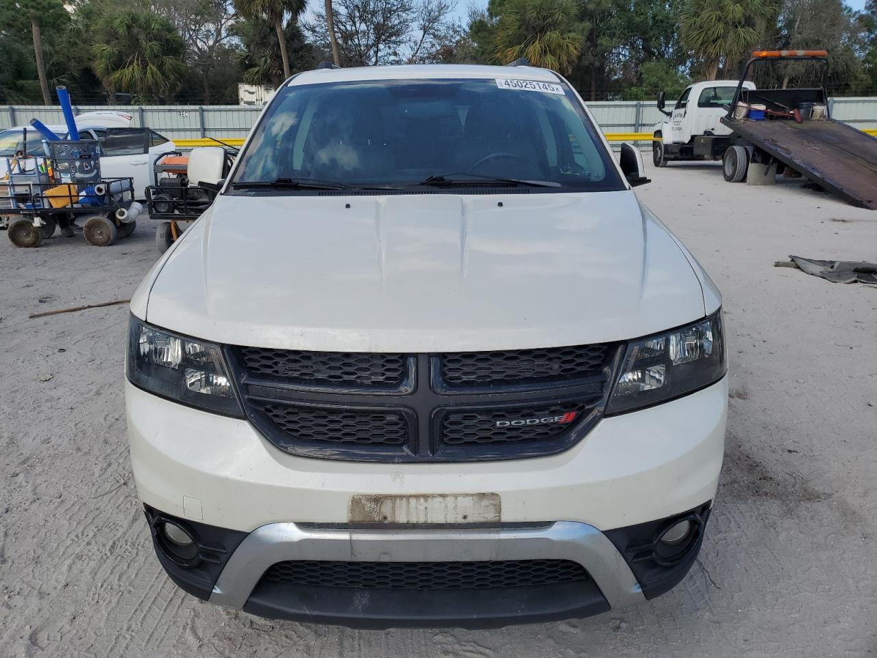 2015 Dodge Journey - Image 5