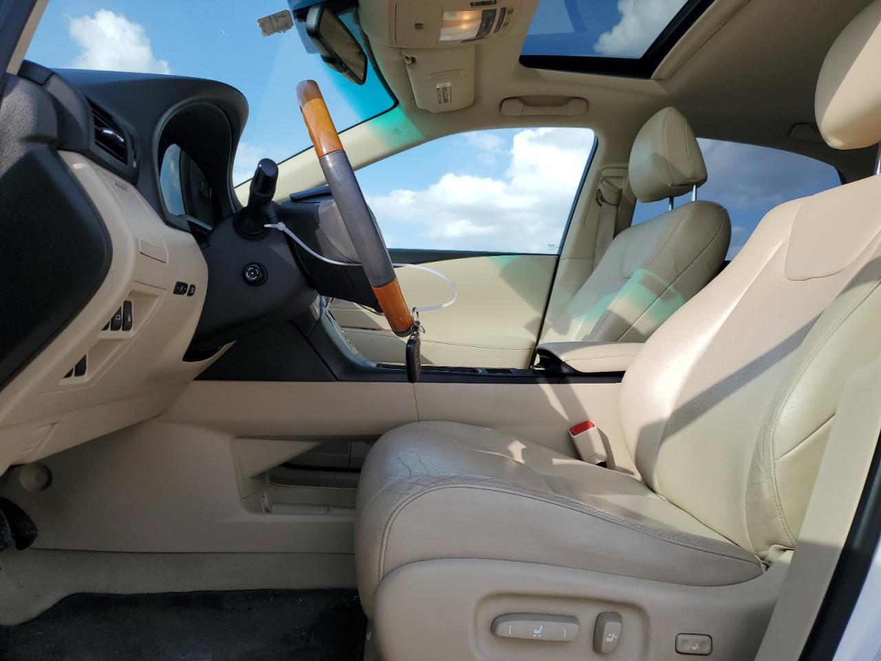 2012 Lexus RX - Image 8