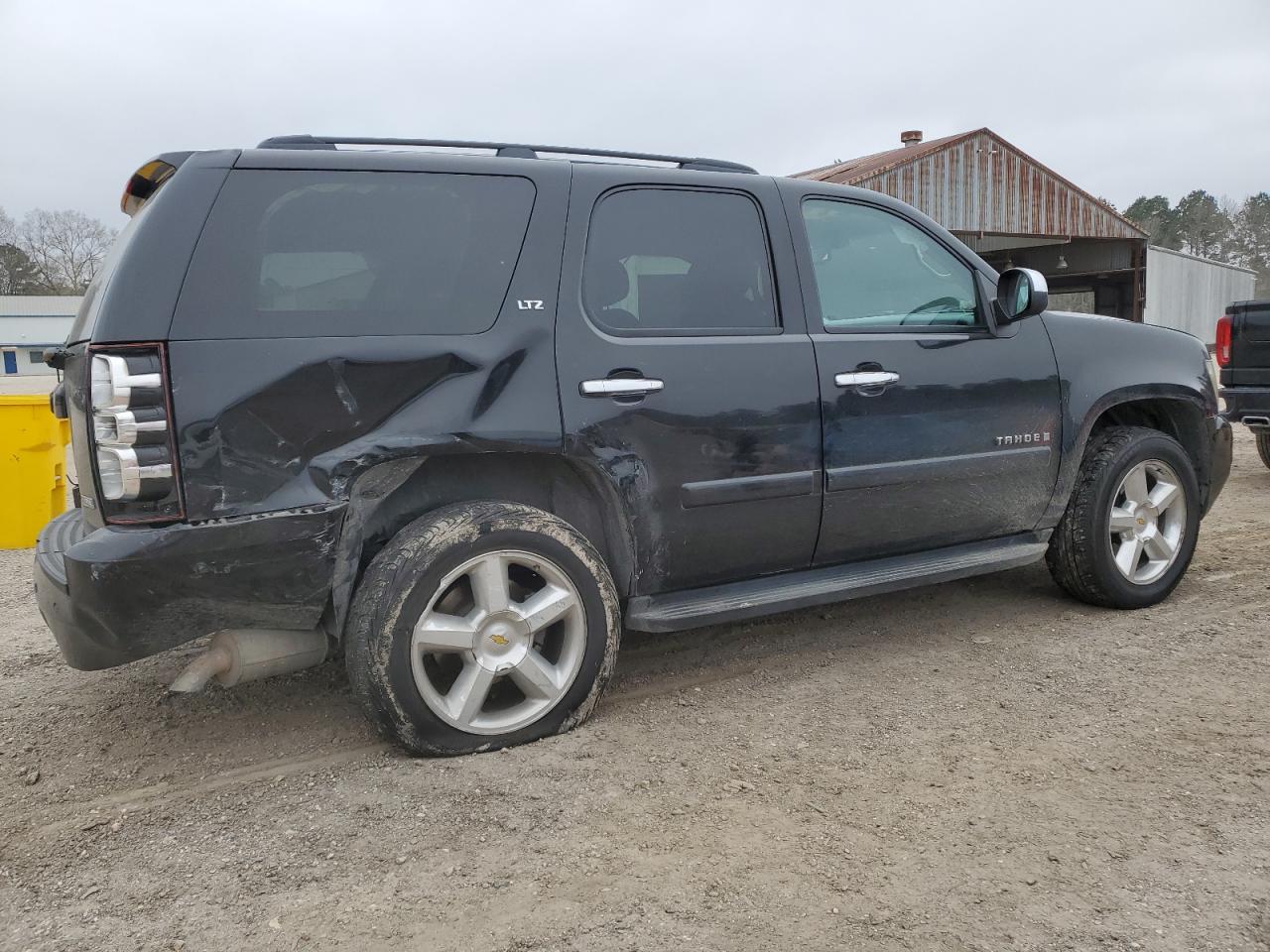 2007 Chevrolet Tahoe - Image 3